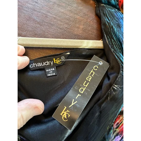 0189 NWT Size Medium Boho Maxi Dress in Bright Summer Colors. - Picture 11 of 13